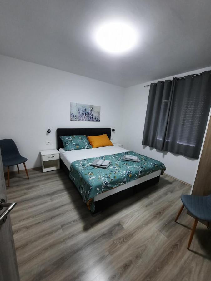Apartmani Gabrijel Нови Винодолски Екстериор снимка