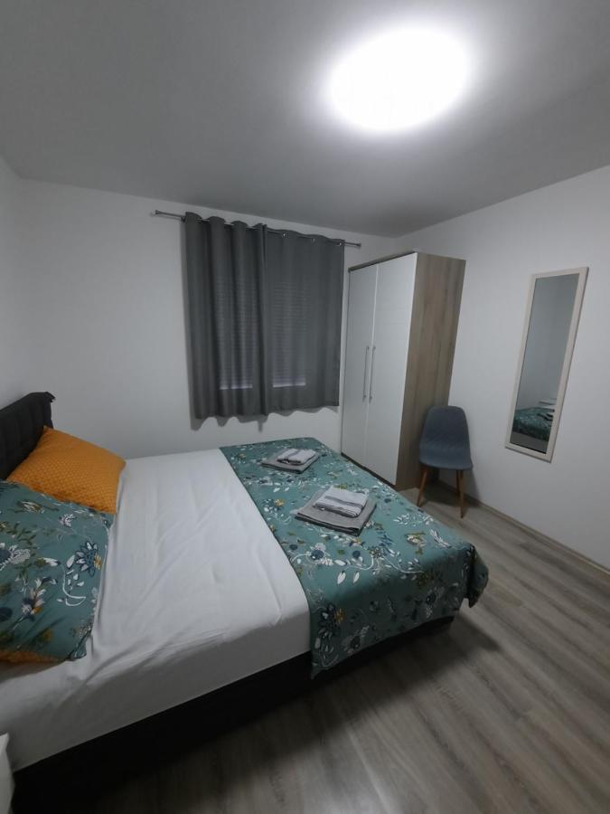 Apartmani Gabrijel Нови Винодолски Екстериор снимка